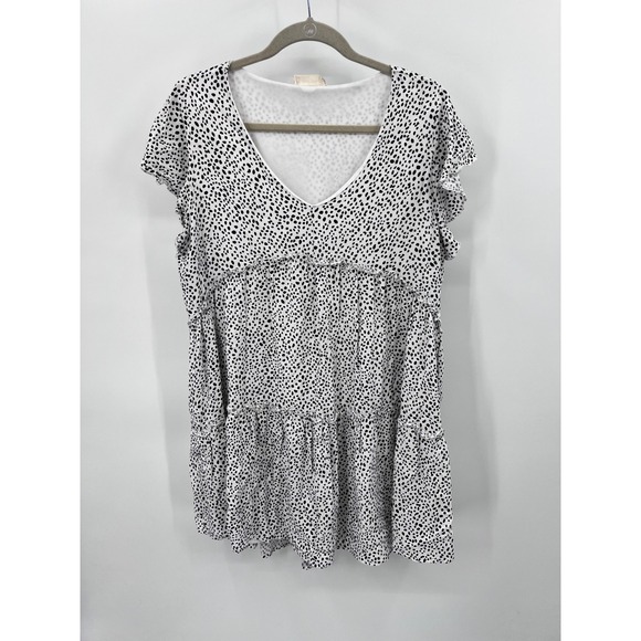 Altar'd State Dresses & Skirts - Altar'd State Dalmatian Print Tiered Babydoll Dress White Black V-Neck Large